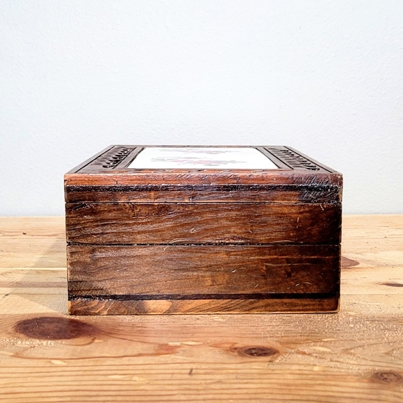 Vintage Carved Wood And Tile Trinket Box Felt Lined Hinged Lid 11 Inch Floral - Picture 2 of 11